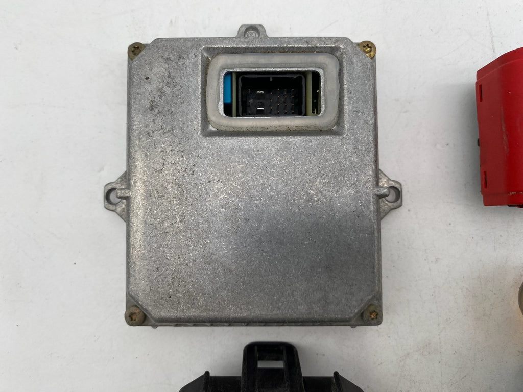 2003-2006 Mercedes W220 S430 S55 AMG HID Xenon Headlight Ballast Control Module
