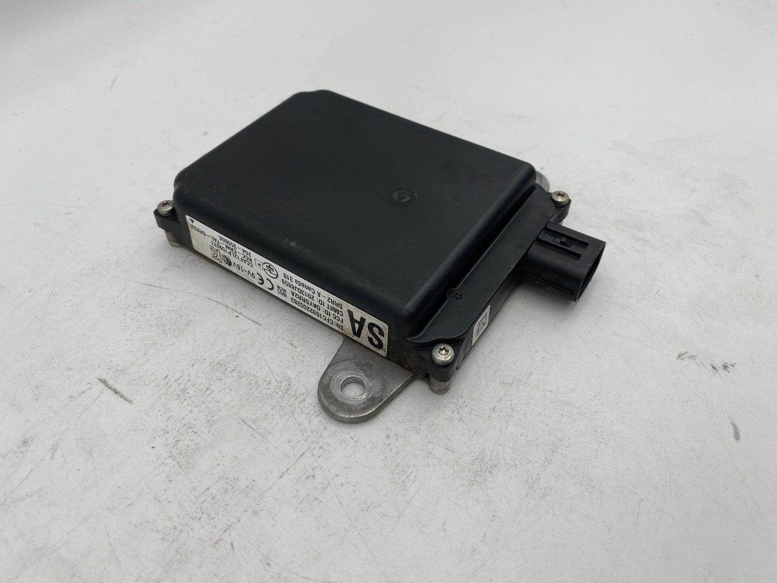 2015-2018 TOYOTA SIENNA BLIND SPOT MONITOR SENSOR RADAR MODULE OEM 88162-08021