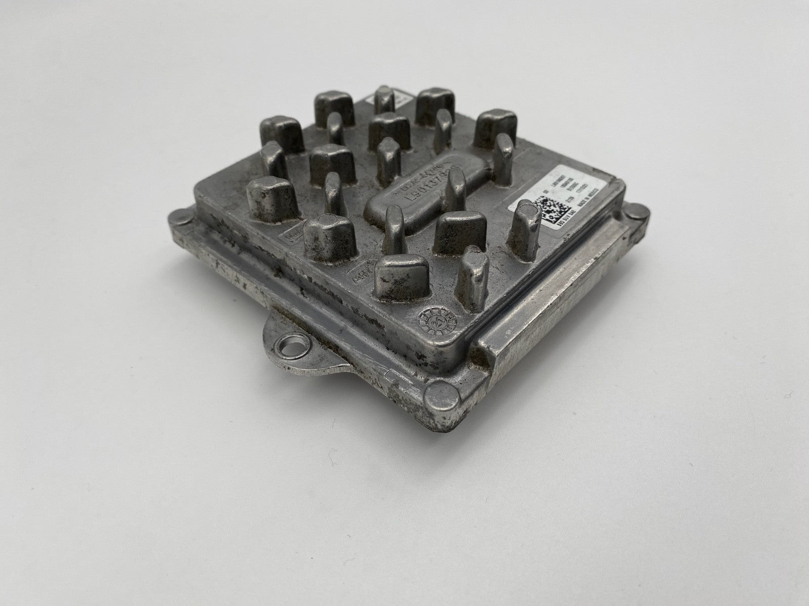 2012-2019 GMC Sierra 1500 LED Headlight Ballast Control Module OEM L90199267