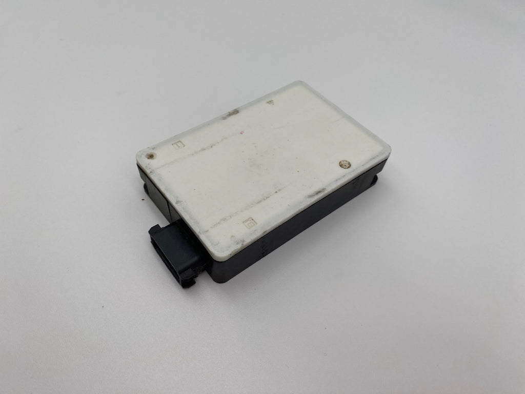 2006-2020 Mercedes CLS63 S63 S65 Rear Blind Spot Radar Sensor A 000 905 84 06