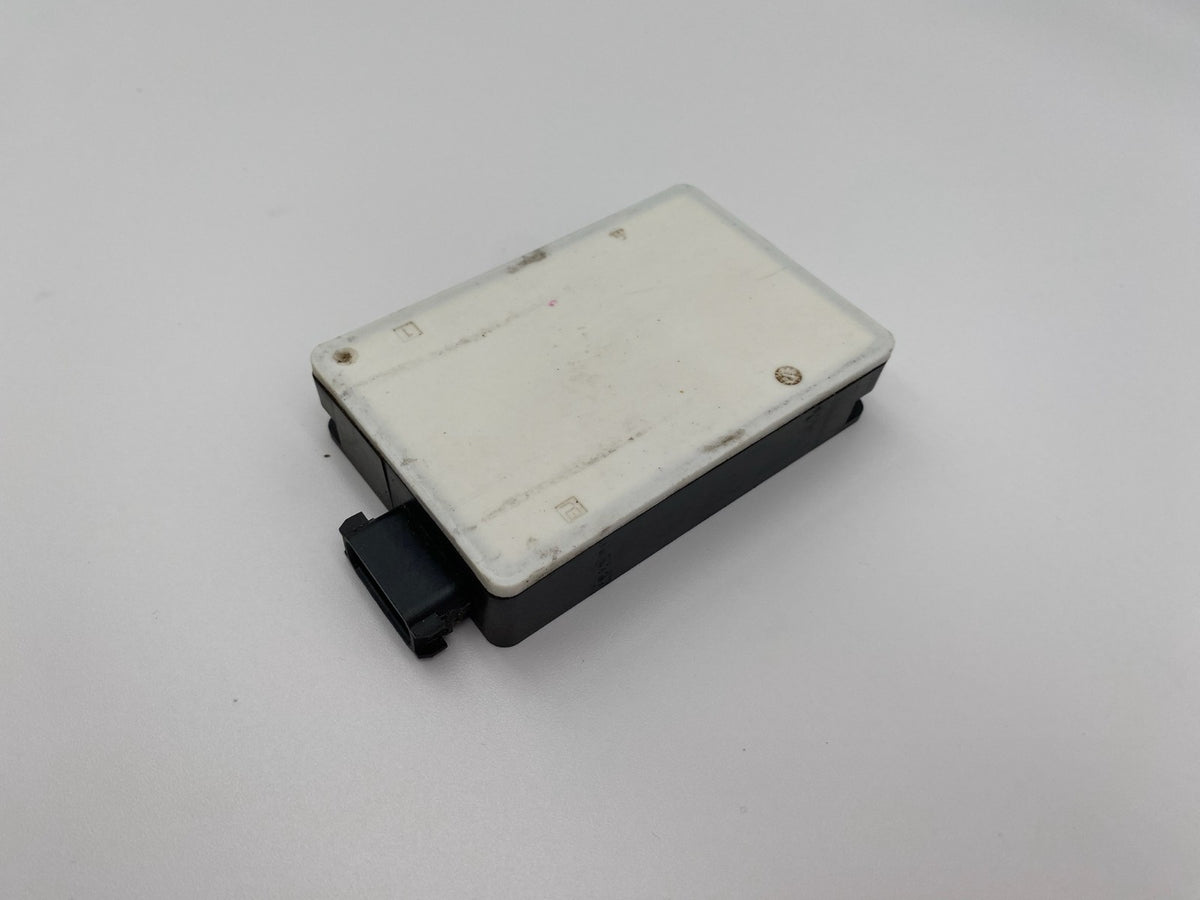 2006-2020 Mercedes CLS63 S63 S65 Rear Blind Spot Radar Sensor A 000 905 84 06