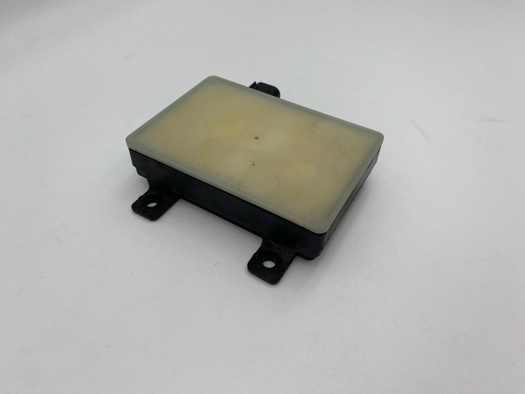 2015 2016 2017 2018 Kia Sedona Rear Blind Spot Module Sensor Radar A995850000