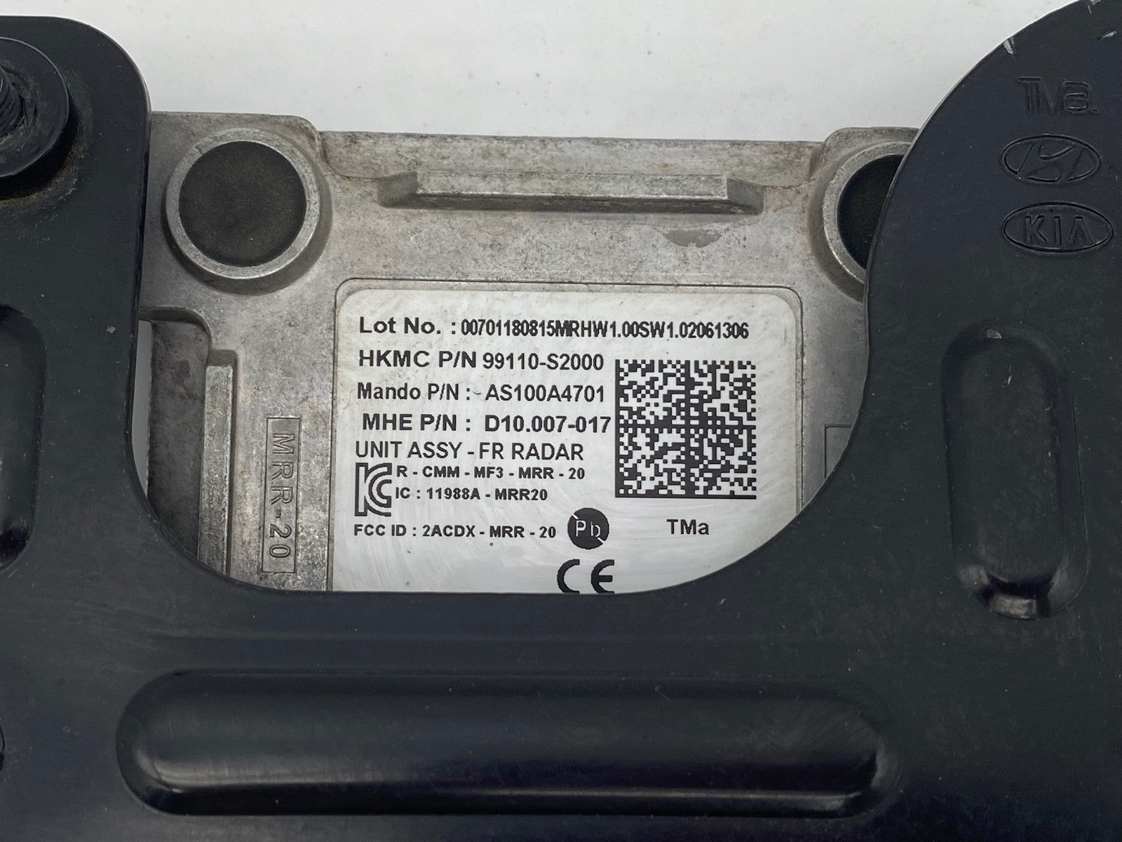 2019-2020 HYUNDAI SANTA FE CRUISE CONTROL DISTANCE RADAR SENSOR OEM 99110-S2000