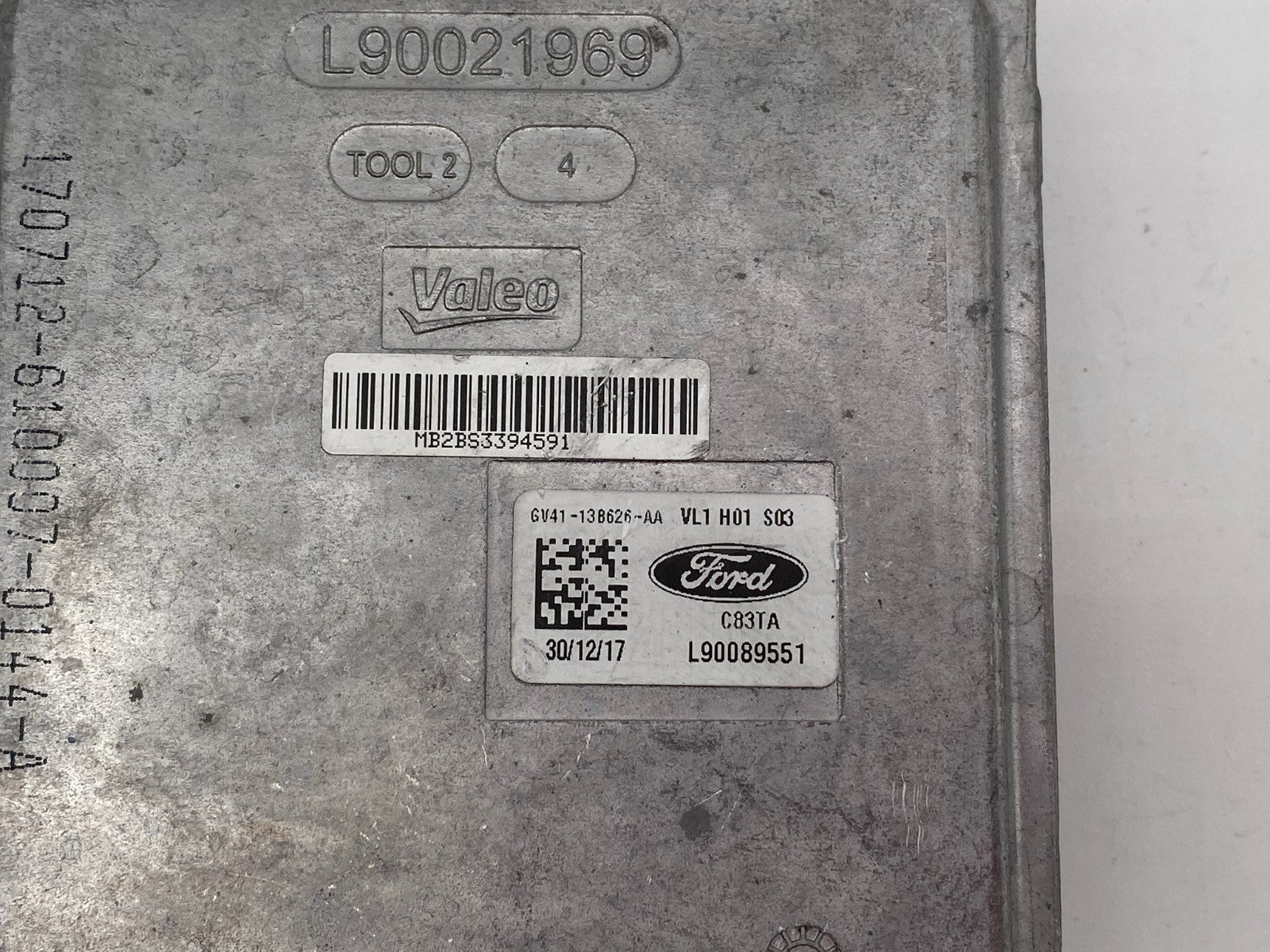 2017-2019 Ford Escape Xenon Headlight LED Module Headlamp Ballast OEM L90089551