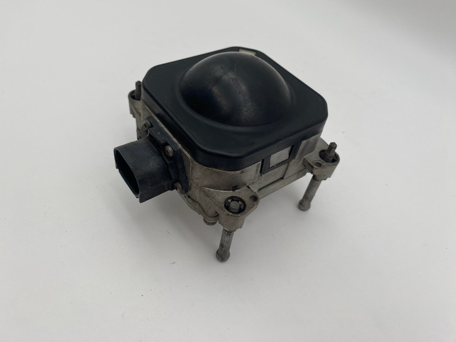 2015-2018 Dodge Challenger Adaptive Speed Control Radar Sensor OEM 4672577AA