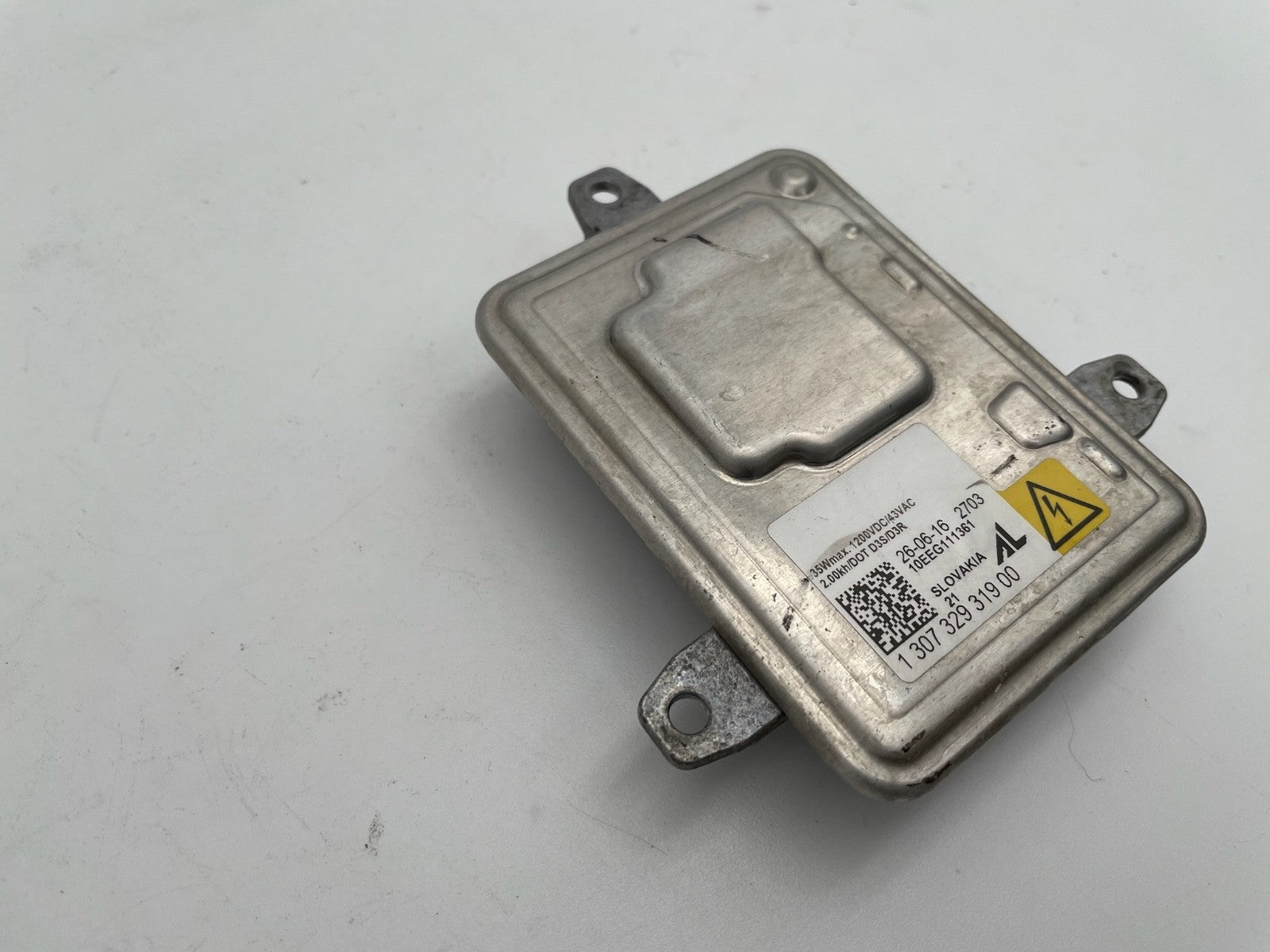 2016-2022 Chevy Camaro Xenon Ballast HID Headlight Control Unit Computer Module