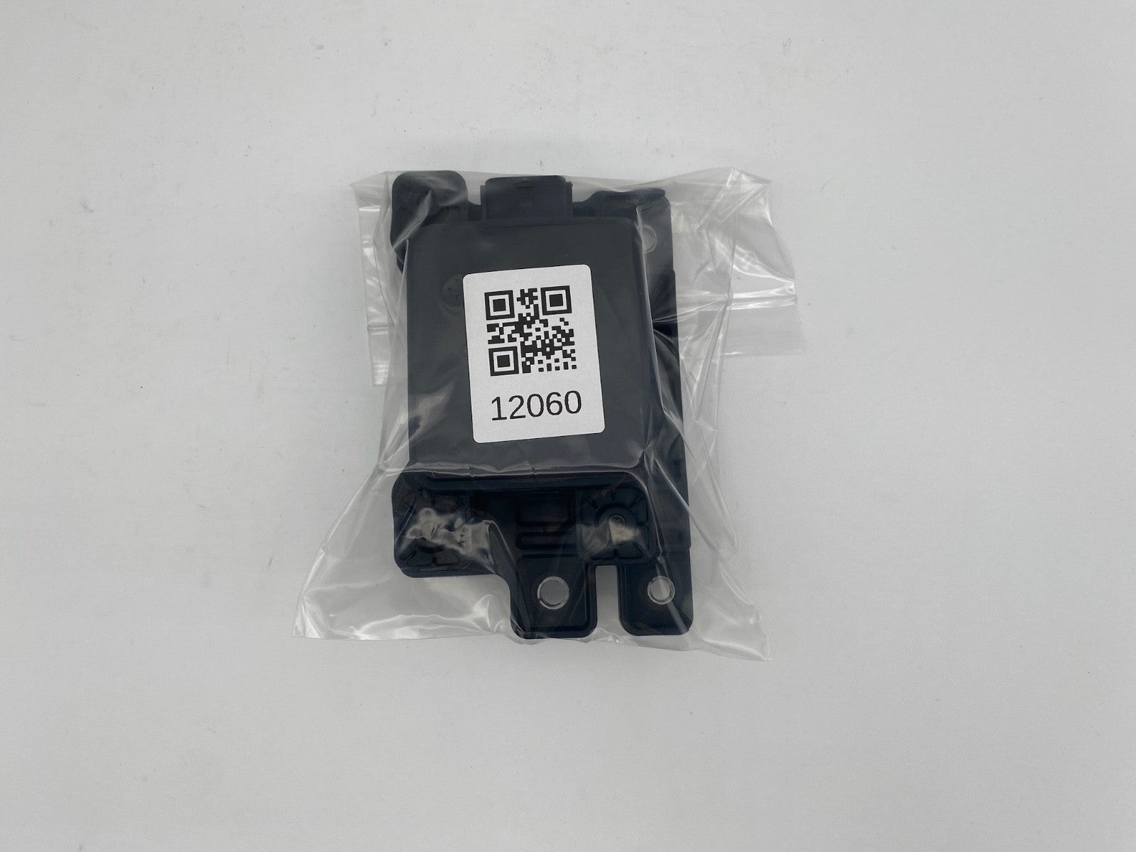 2022 2023 2024 Kia Carnival OEM Front Distance Cruise Control Sensor 99110-R0100