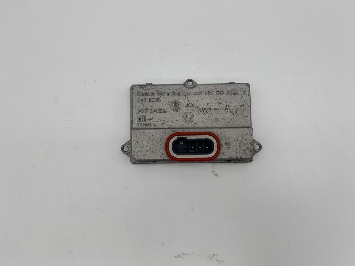 2004-2005 BMW E60 E61 525i 530i 545i M5 Xenon Ballast HID Headlight Module OEM