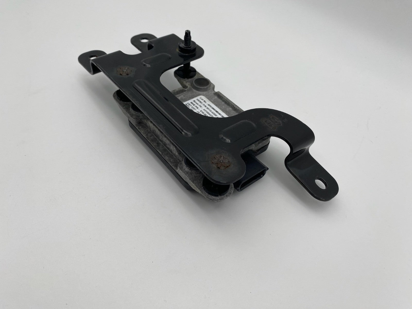 2019 2020 Hyundai Santa Fe Adaptive Cruise Distance Radar Sensor OEM 99110-S2000