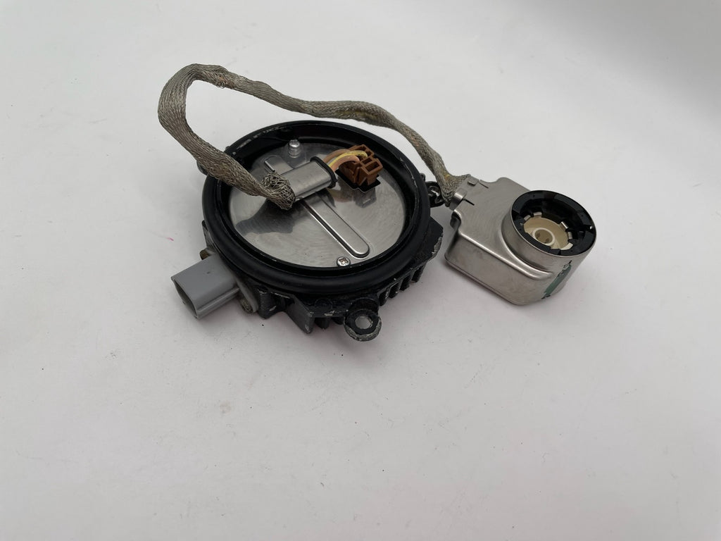 2004 2005 2006 2007 2008 2009 2010 Infiniti QX56 Xenon Headlight Ballast Module