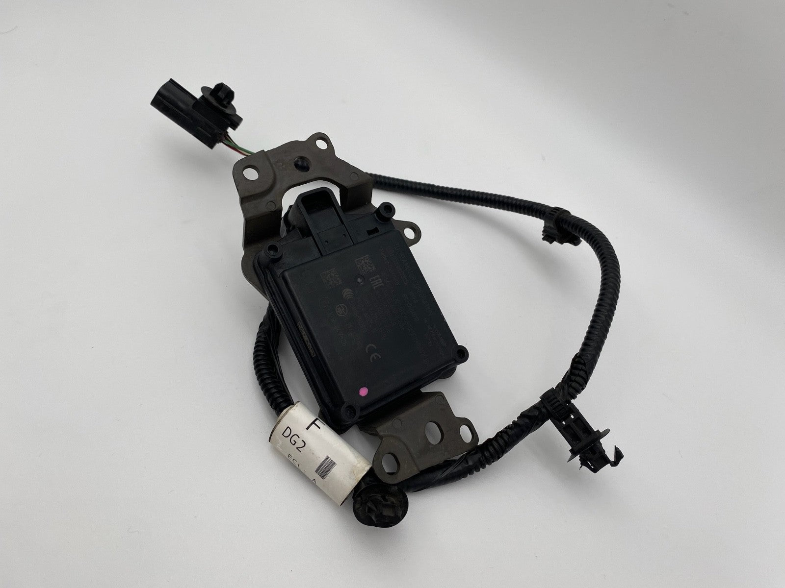 2018-2023 TOYOTA TACOMA FRONT CRUISE CONTROL RADAR DISTANCE SENSOR 88210-04010