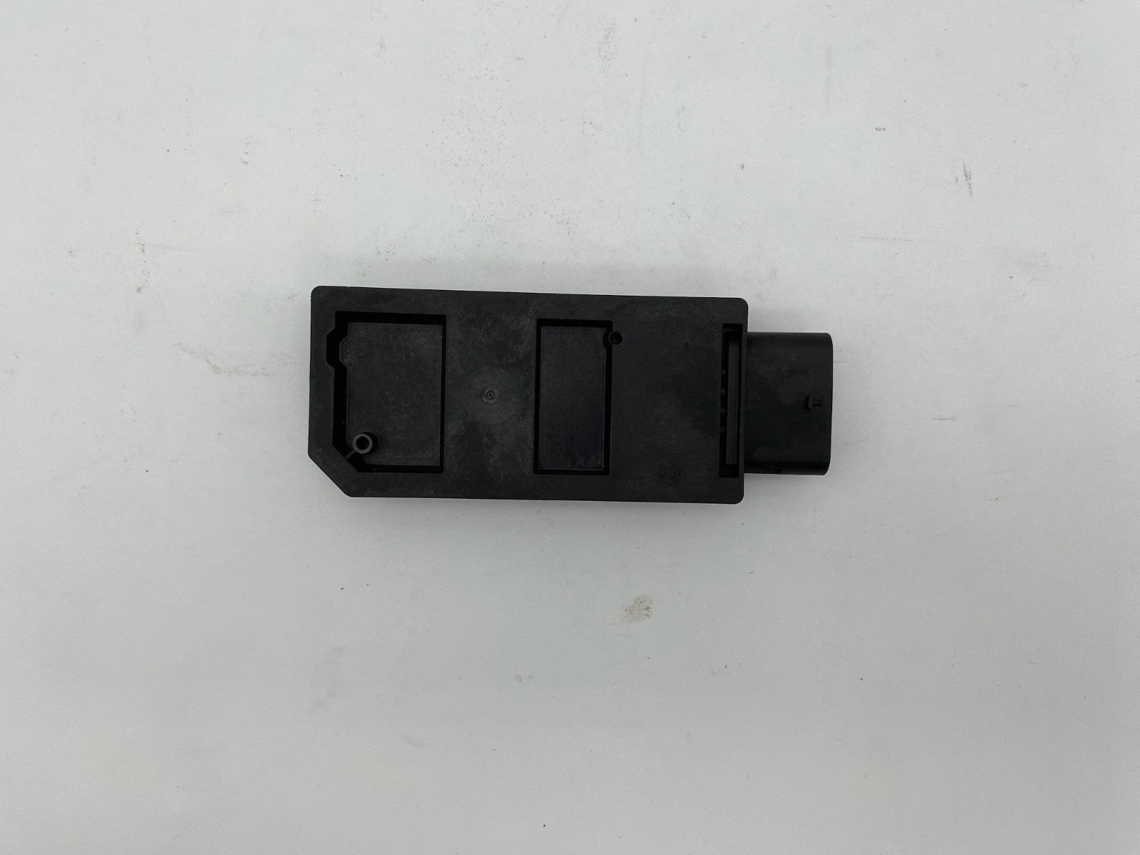 2021-2024 Volkswagen ID.4 Aerial Keyless Entry Antenna Module OEM 5WA 962 133 D