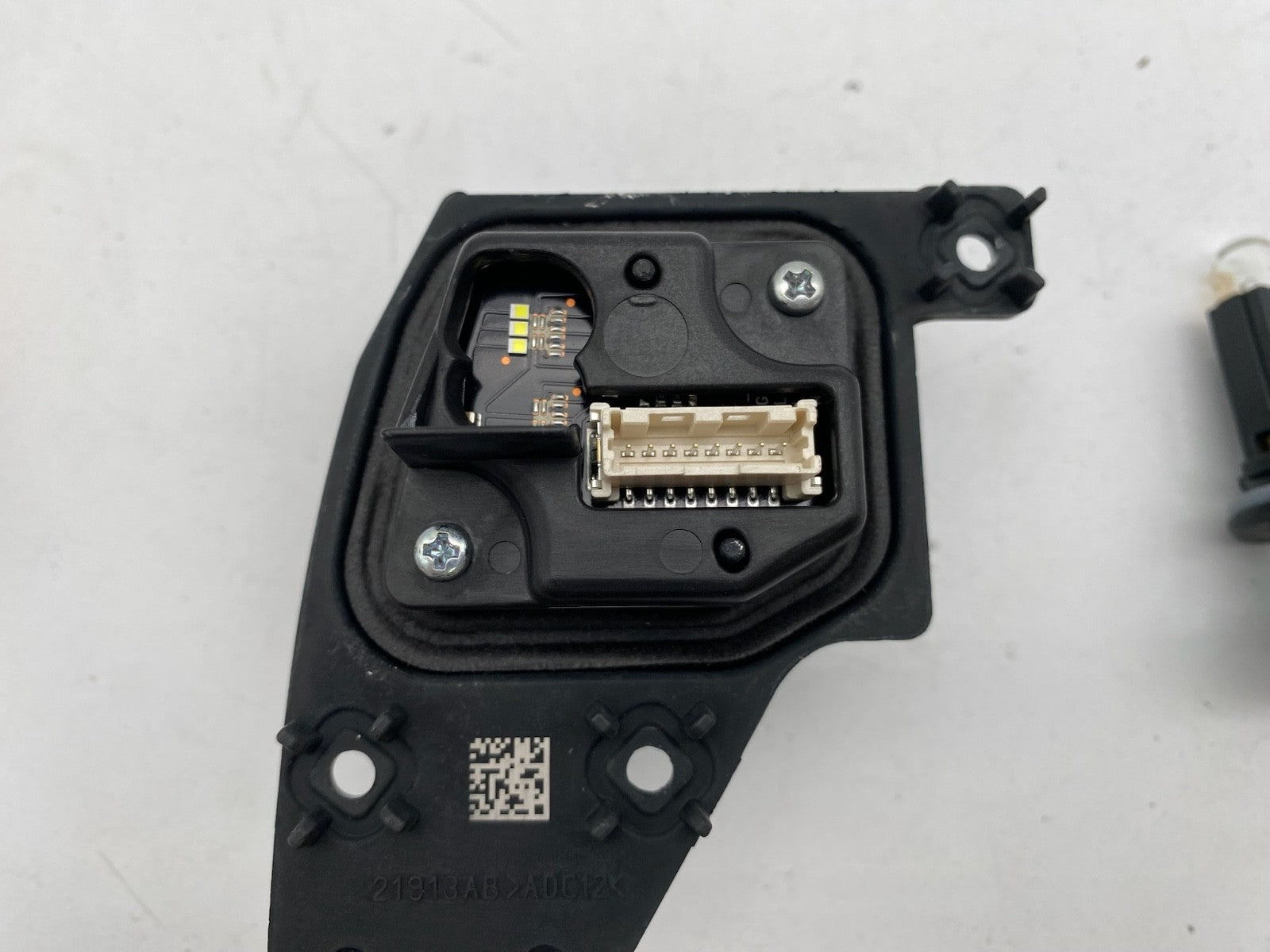 19-23 Nissan Rogue Sport SL Front Passenger Headlight DRL Ballast Control Module