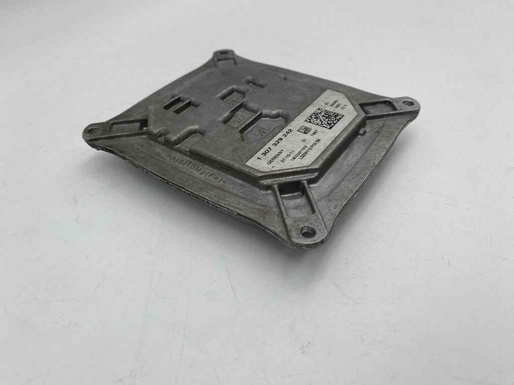 2010-2012 Range Rover Headlight Turn Signal Module Control Ballast 1 307 329 242