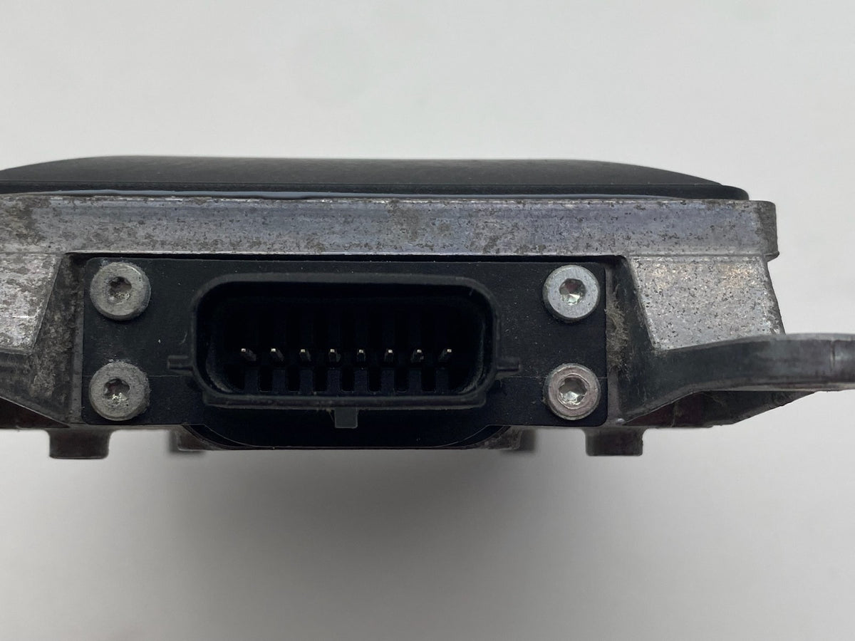 2014-2016 CHEVROLET MALIBU PASSENGER RIGHT REAR BLIND SPOT MODULE 23173664 OEM