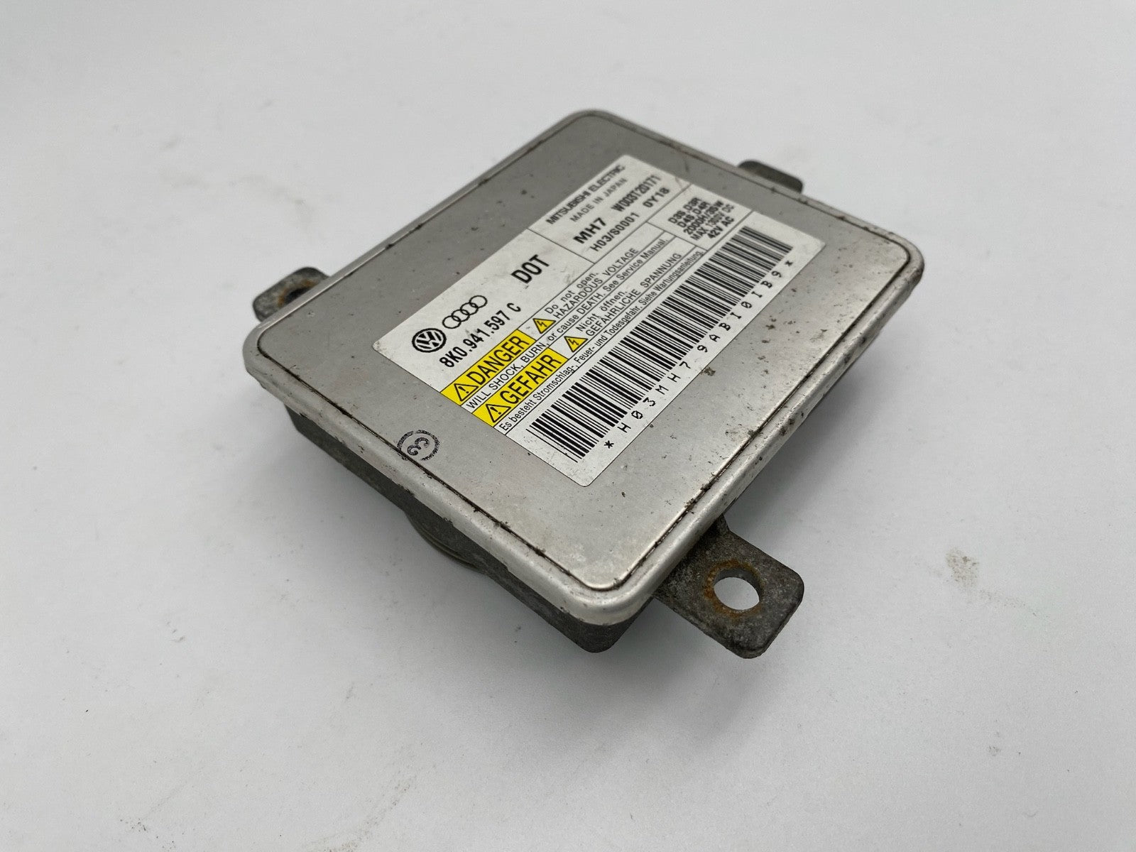 2010-2015 Audi A6 S6 RS6 Xenon HID Headlight Ballast Control Module  8K0941597C