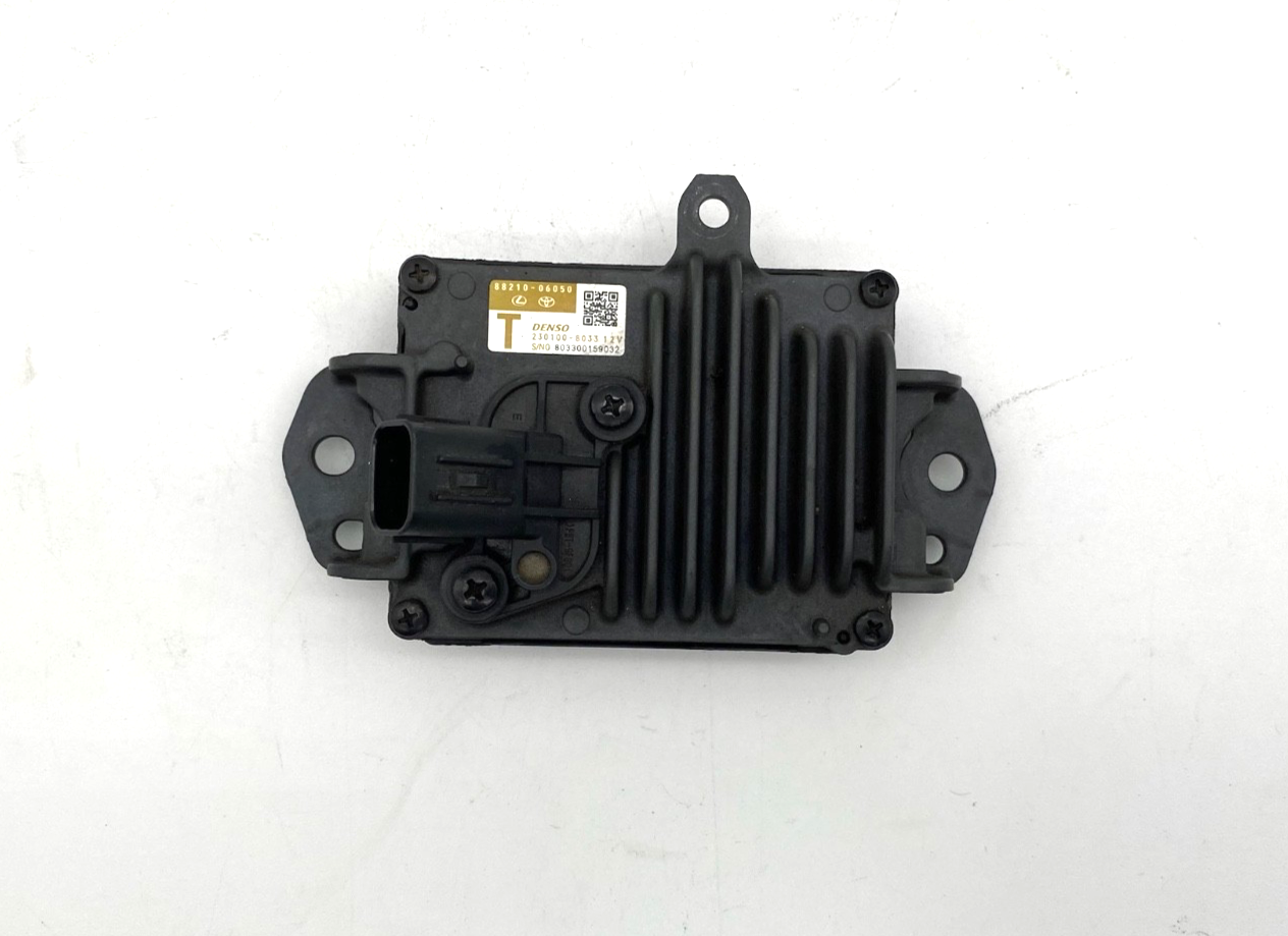 2019 2020 2021 TOYOTA RAV4 ES350 CRUISE CONTROL DISTANCE SENSOR OEM 88210-06050