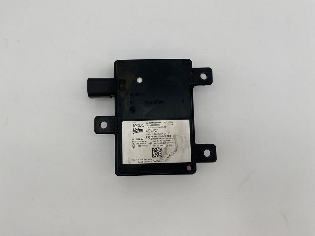 2015 2016 2017 2018 Kia Sedona Rear Blind Spot Module Sensor Radar A995850000