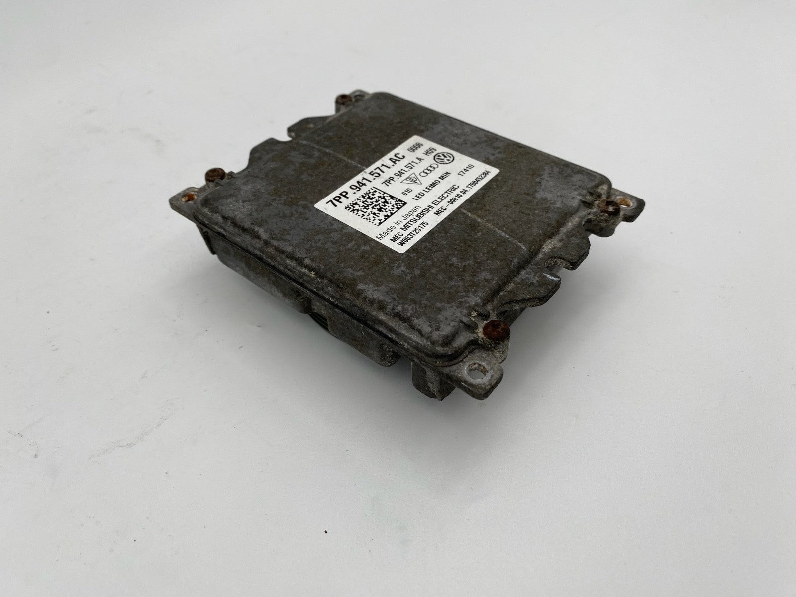 2019-2021 VW Audi A8 S8 Headlight Ballast Control Module OEM 7PP 941 571 AC