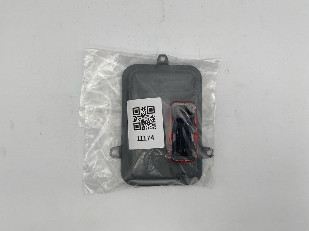 2009-2012 VW Passat CC Xenon Headlight Ballast Control Module Unit 1K0 941 329