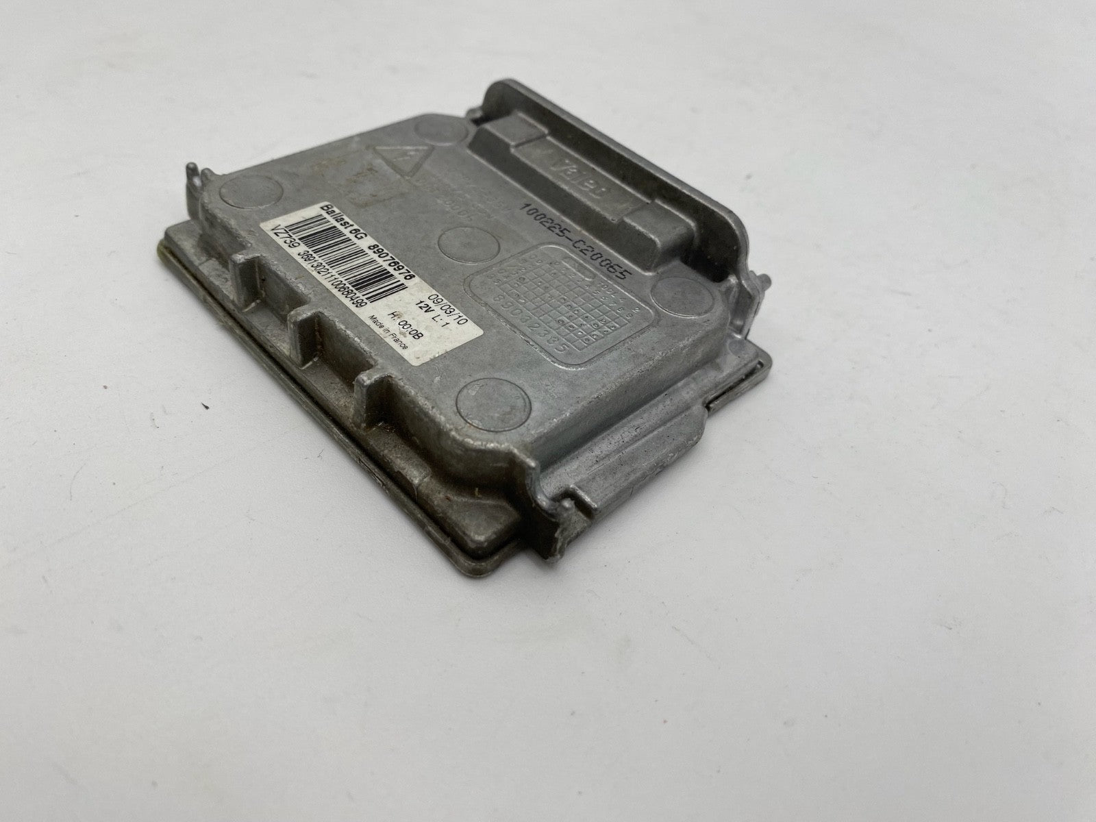 2005-2015 BUICK ENCLAVE GMC BMW XENON HEADLIGHT BALLAST CONTROL MODULE 89076976