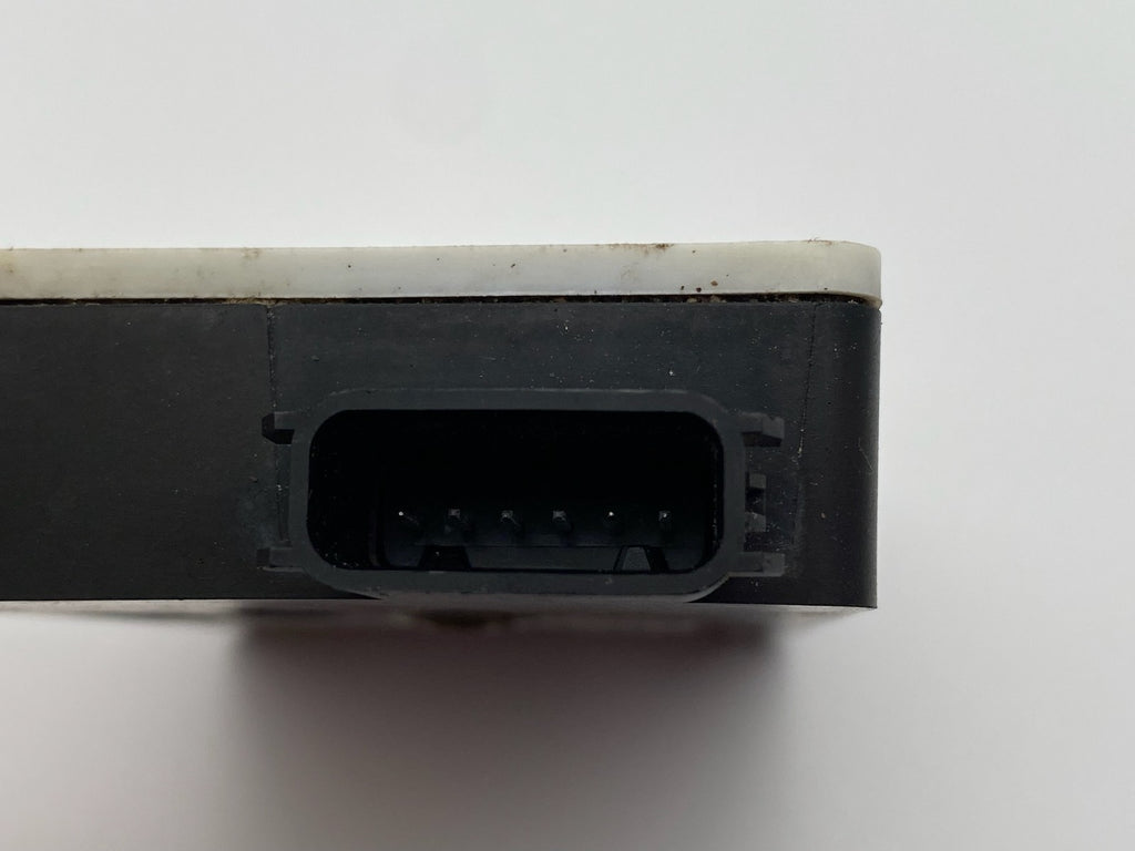 2006-2020 Mercedes CLS63 S63 S65 Rear Blind Spot Radar Sensor A 000 905 84 06