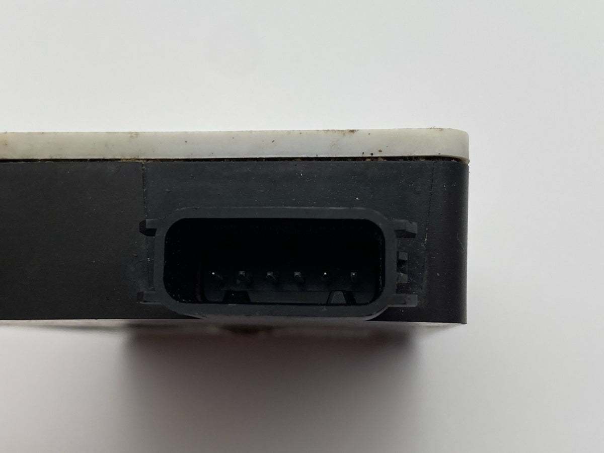 2006-2020 Mercedes CLS63 S63 S65 Rear Blind Spot Radar Sensor A 000 905 84 06