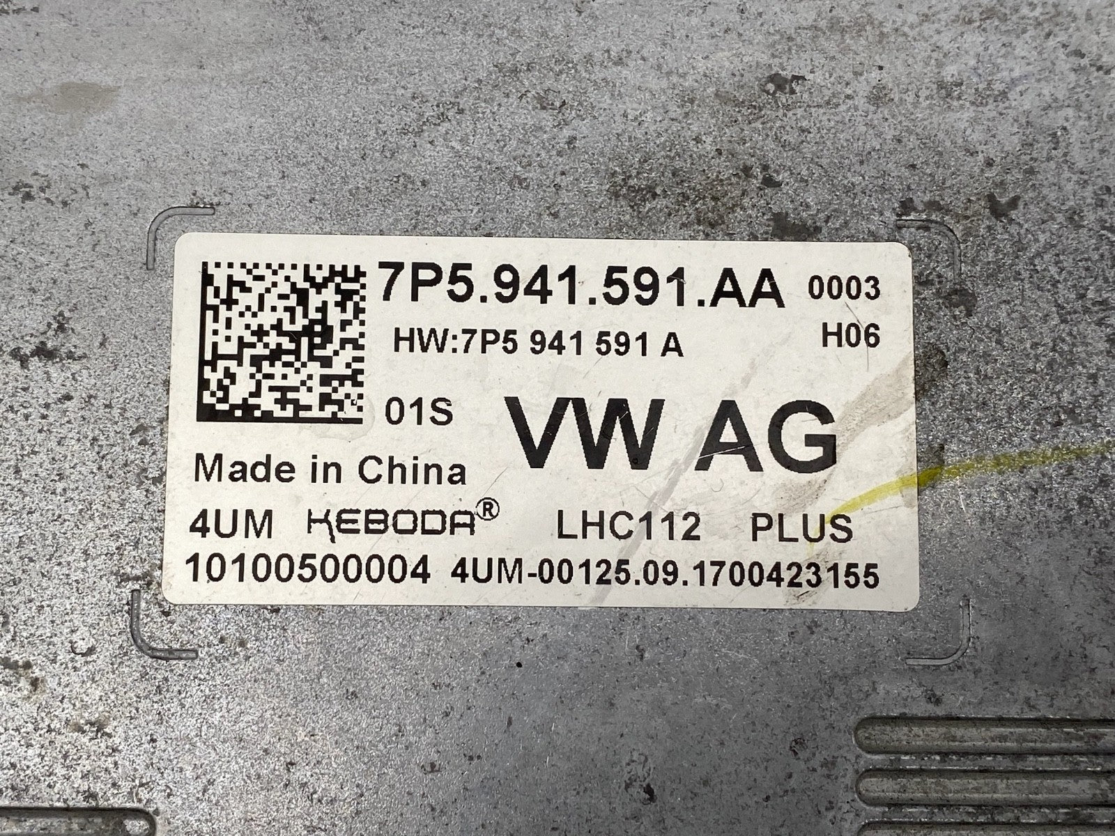 2018-2023 VOLKSWAGEN ATLAS HEADLIGHT BALLAST CONTROL MODULE OEM 7P5 941 591 AA