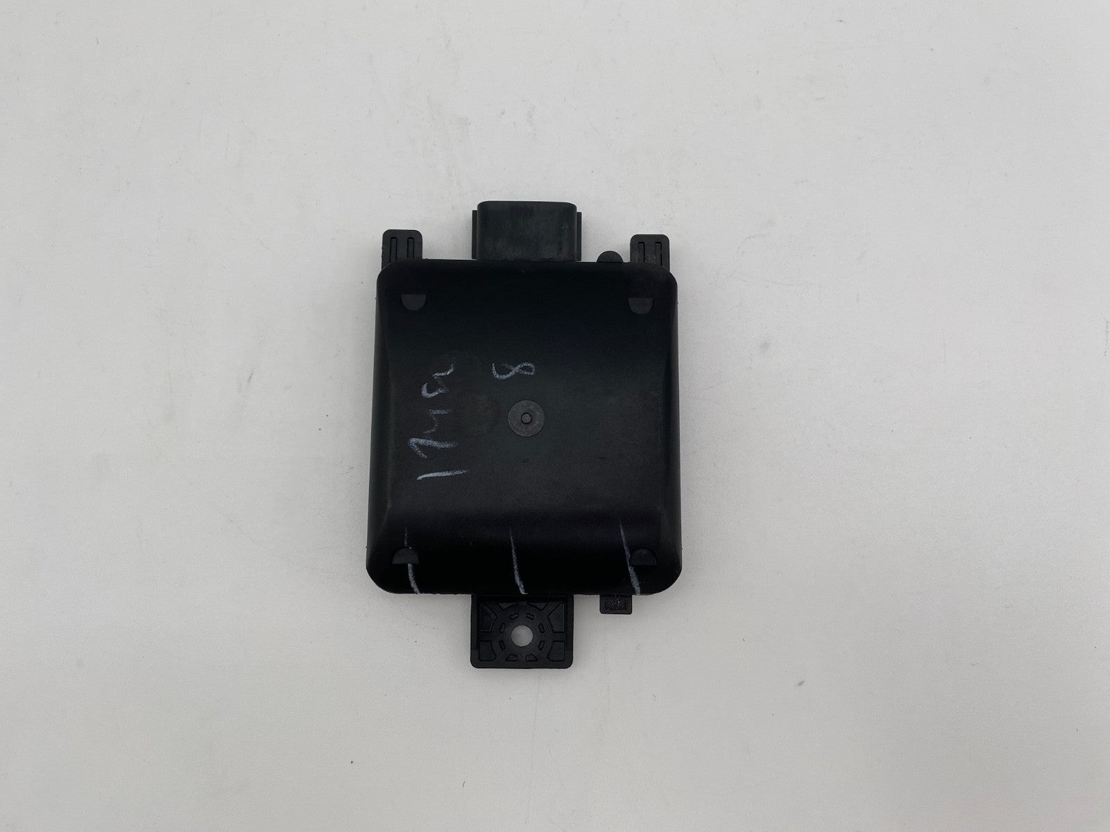 2020 2021 2022 CHEVY TAHOE GMC YUKON BLIND SPOT RADAR RH PASSENGER OEM 85569655