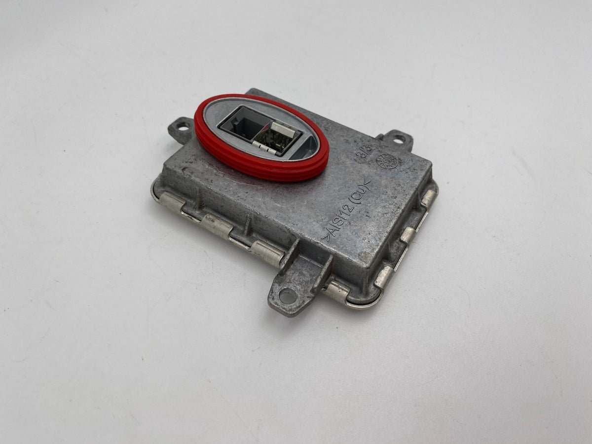 2014-2018 Jeep Cherokee HID Xenon Headlight Ballast Module OEM 1 307 329 469 00