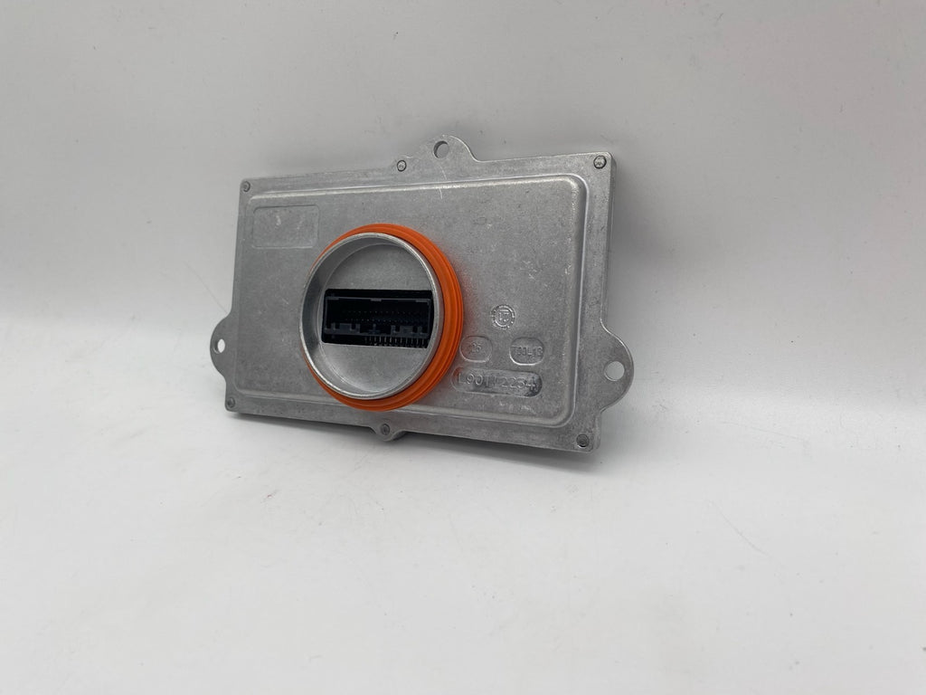 2016 2017 2018 2019 VOLVO XC90 LED HEADLIGHT BALLAST CONTROL MODULE OEM 31446806