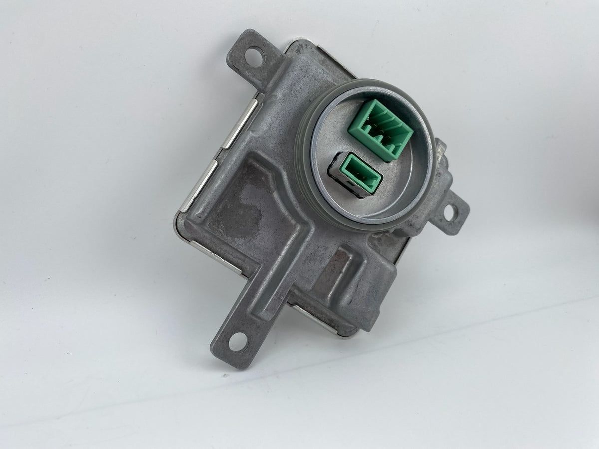 2012-2019 Volkswagen Beetle Xenon Headlight Ballast Control Module 8K0 941 597 F
