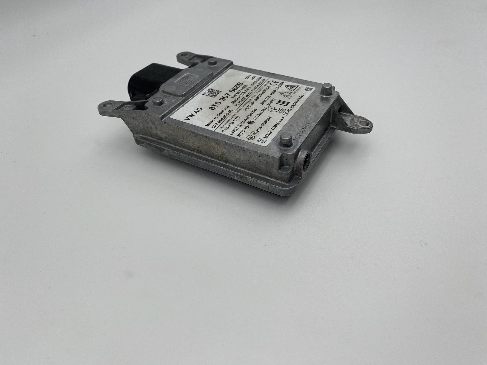 2013-2017 Audi SQ5 Q5 Rear Side Blind Spot Radar Sensor Module OEM 8T0 907 566B