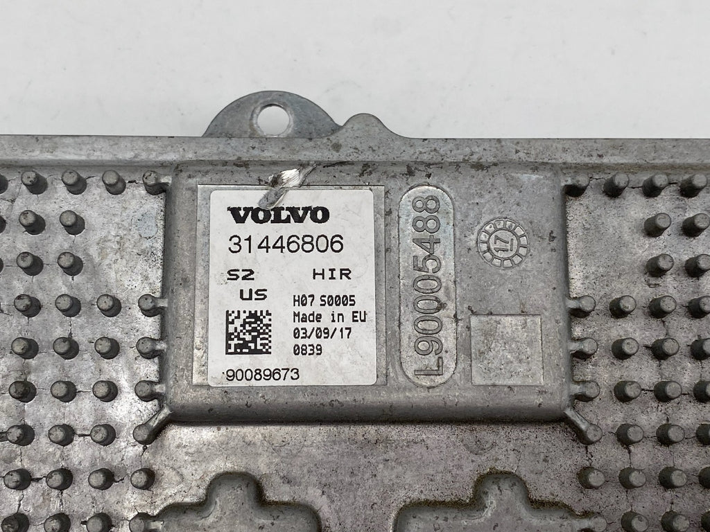 2016 2017 2018 2019 Volvo XC90 LED Headlight Ballast Control Module OEM 31446806