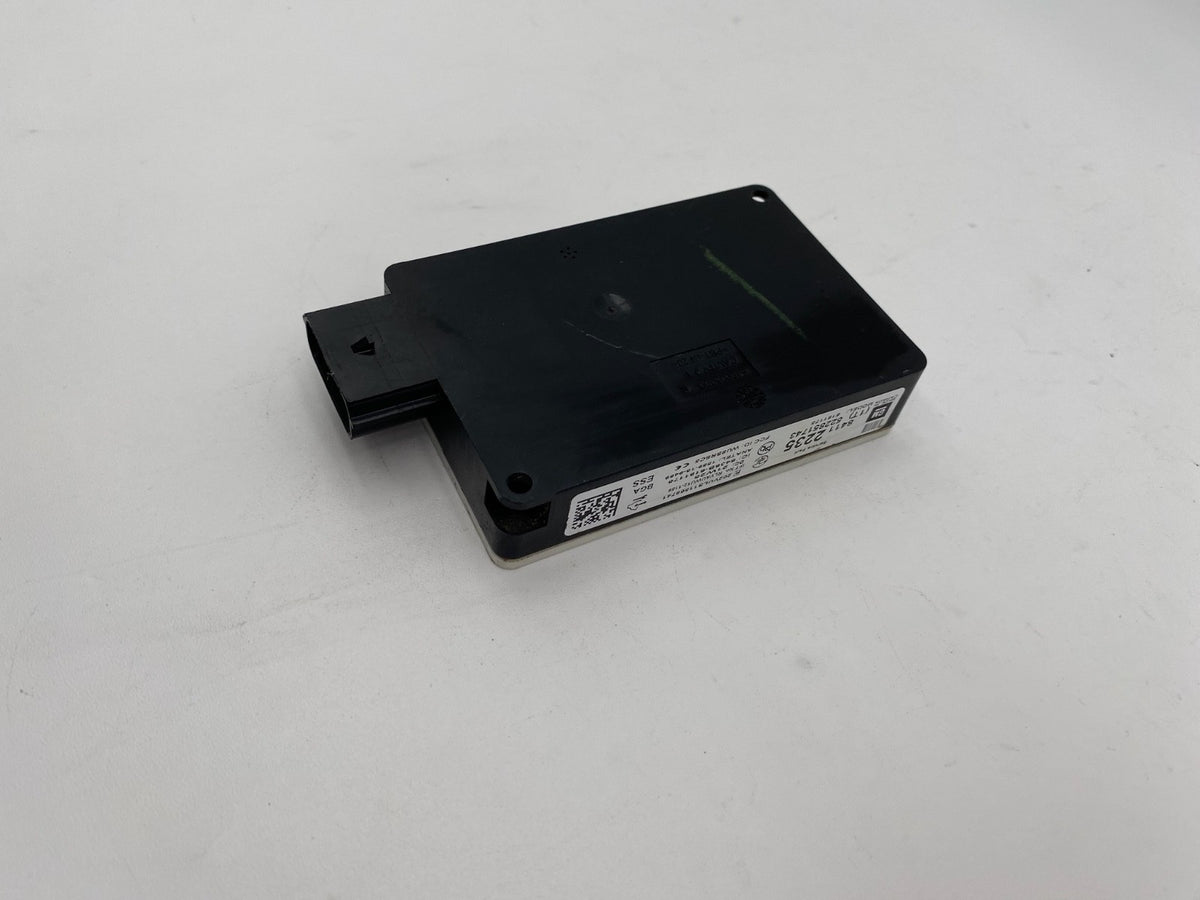 2015 2016 2017 2018 Cadillac Escalade ESV Rear Blind Spot Radar Module 84112235