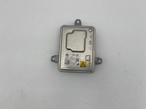 2012-2015 BMW 328i Xenon Headlight Ballast HID Module Control Unit OEM 7 296 090
