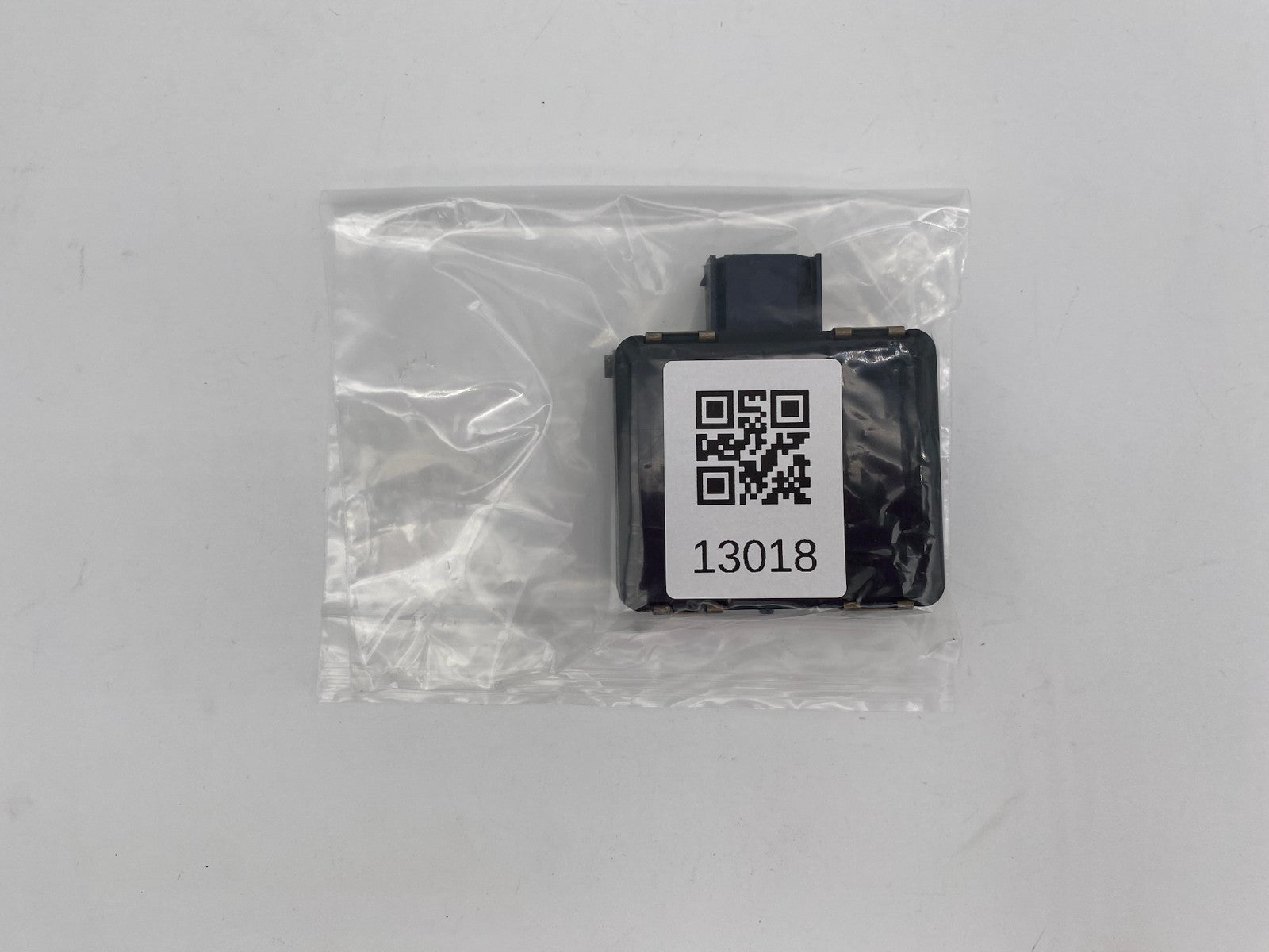 2017-2019  HONDA CR-V CRUISE CONTROL DISTANCE RADAR SENSOR OEM 36801-TLA-A04