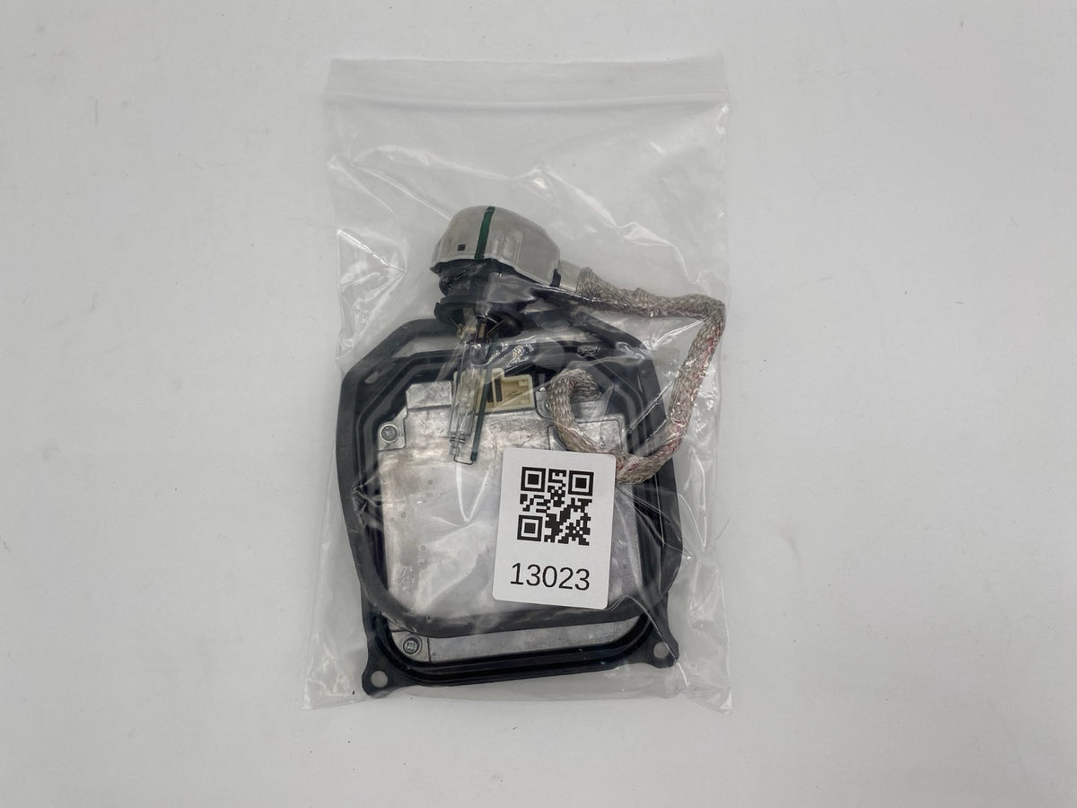 2006-2011 Lexus LS460 LS460L HID Headlight Ballast Control Module 85967-52020