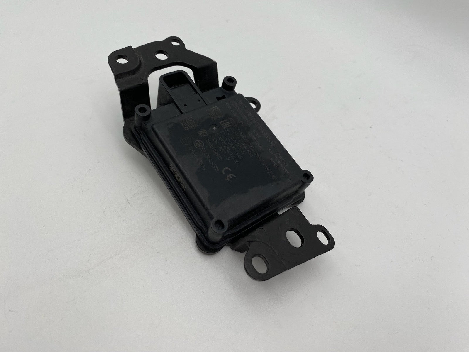 2018-19 TOYOTA CAMRY CRUISE CONTROL DISTANCE SENSOR RADAR MODULE OEM 88210-06010