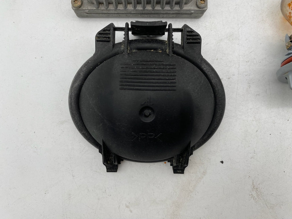 2003-2006 Mercedes W220 S430 S55 AMG HID Xenon Headlight Ballast Control Module