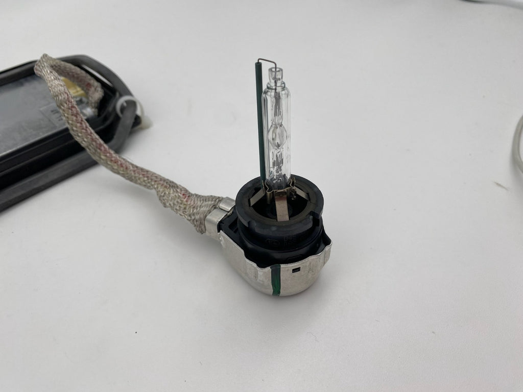 2006-2011 Lexus LS460 LS460L HID Headlight Ballast Control Module 85967-52020