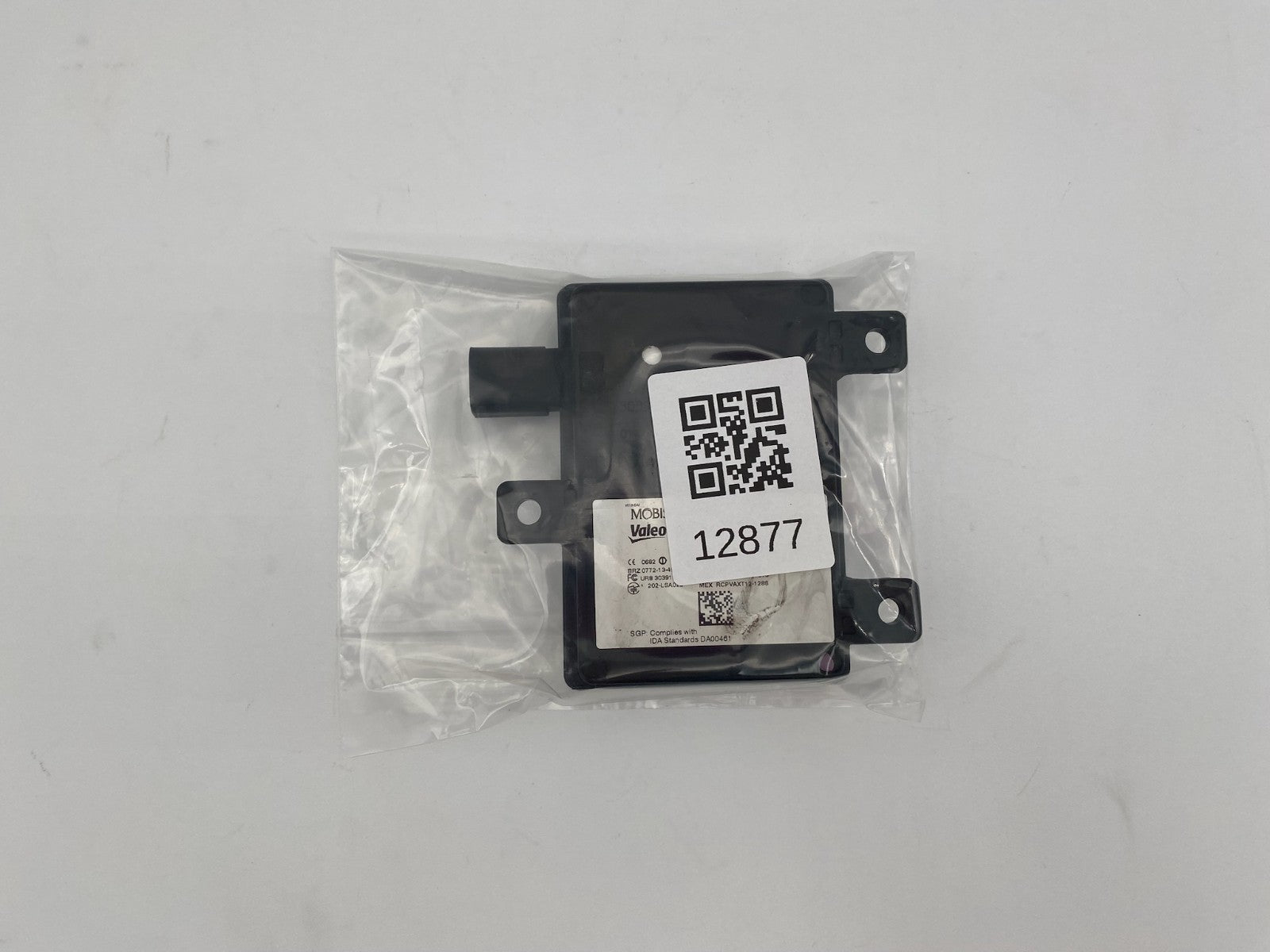 2015 2016 2017 2018 Kia Sedona Rear Blind Spot Module Sensor Radar A995850000