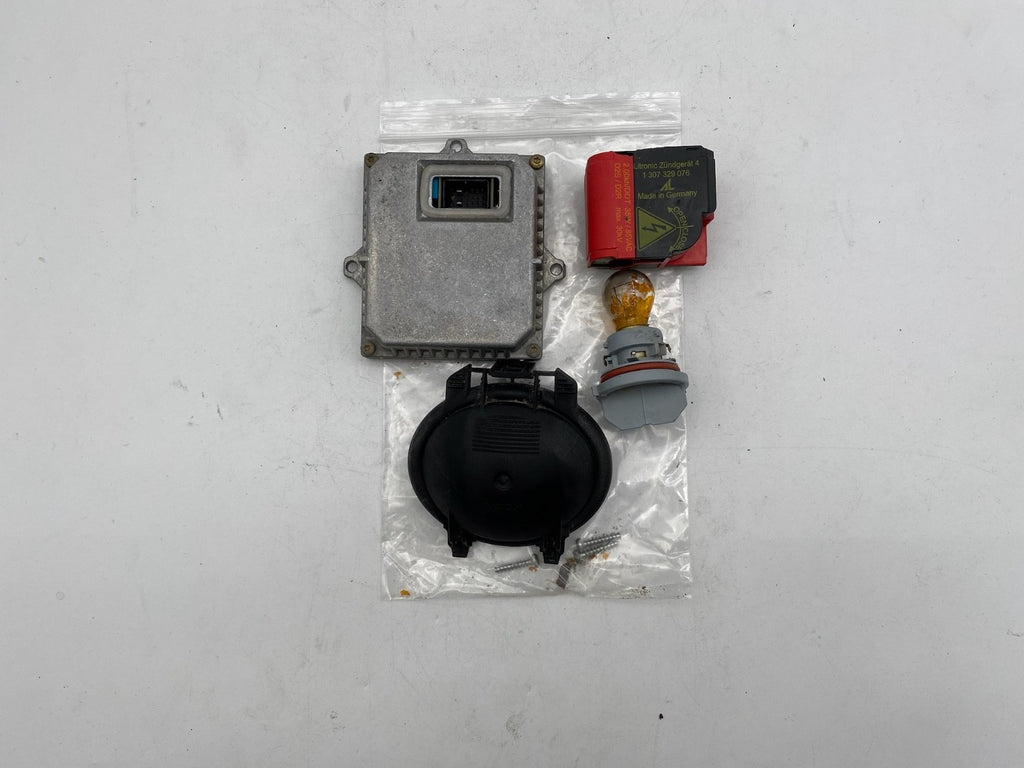 2003-2006 Mercedes W220 S430 S55 AMG HID Xenon Headlight Ballast Control Module