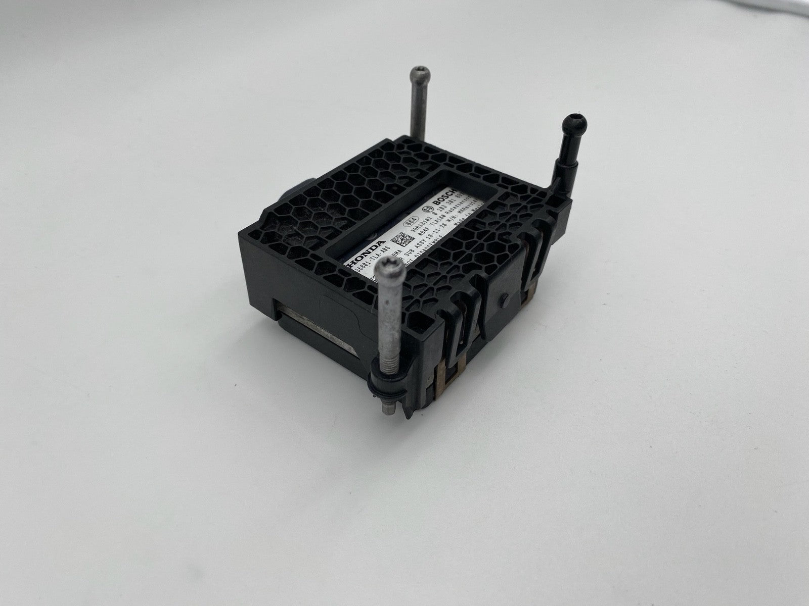 2017 2018 2019 Honda CR-V Cruise Control Radar Distance Sensor OEM 36801-TLA-A06