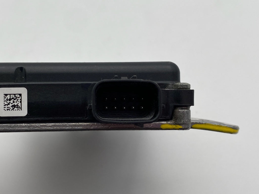 2016 2017 2018 Toyota RAV4 Blind Spot Monitor Radar Sensor OEM 88162-0W381