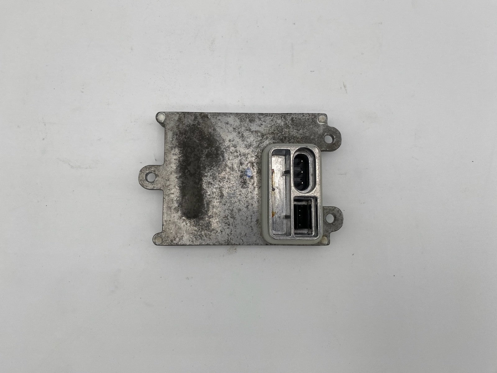 2010-2013 Buick LaCrosse Xenon HID Headlight Ballast Control Module OEM 25888115