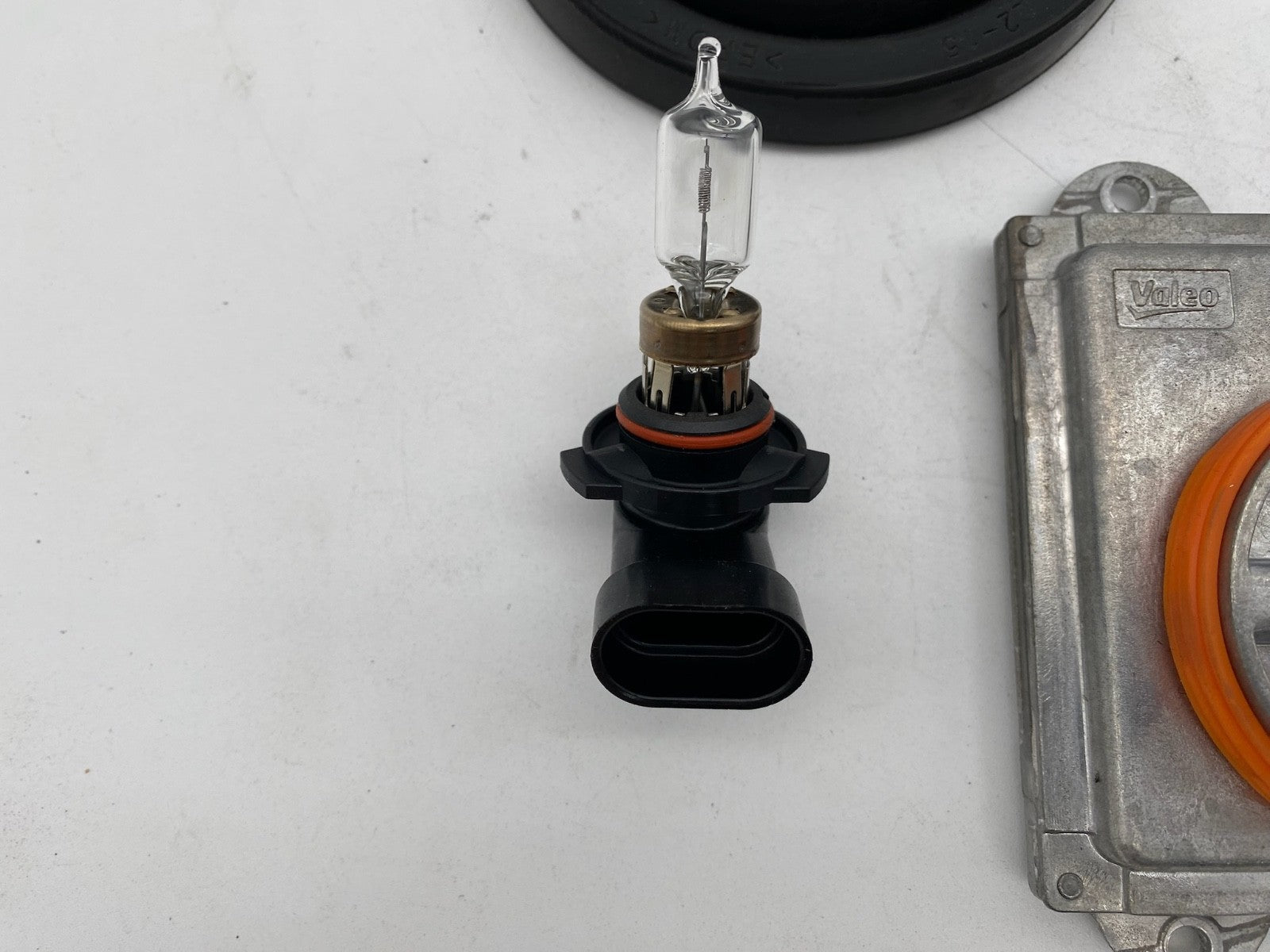 2017-2019 Ford Escape OEM Headlight Light HID Xenon Lamp Ballast Control Module