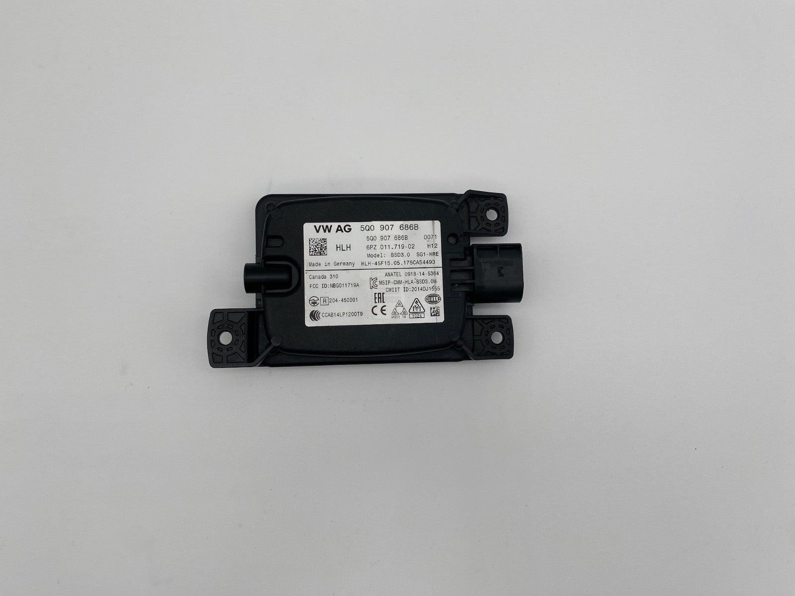 2018-2021 Volkswagen Golf Blind Spot Radar Object Sensor Monitor 5Q0 907 686 B