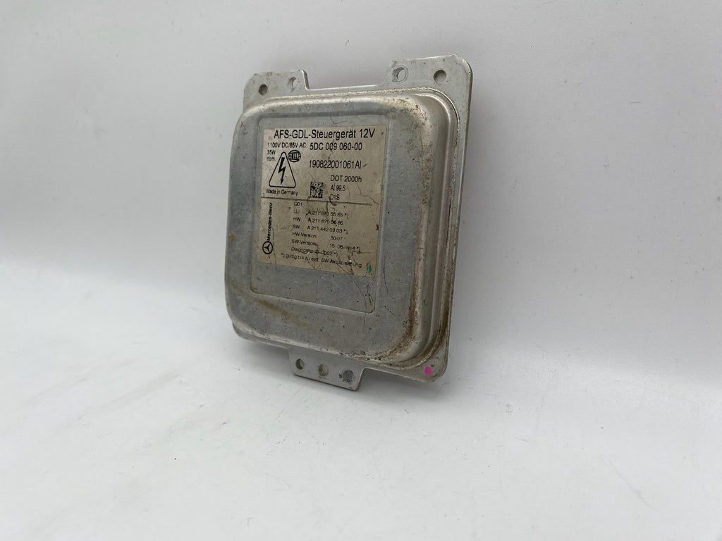 2002-2008 MERCEDES W211 E320 E350 E550 XENON HEADLIGHT BALLAST 5DC 009 060-00
