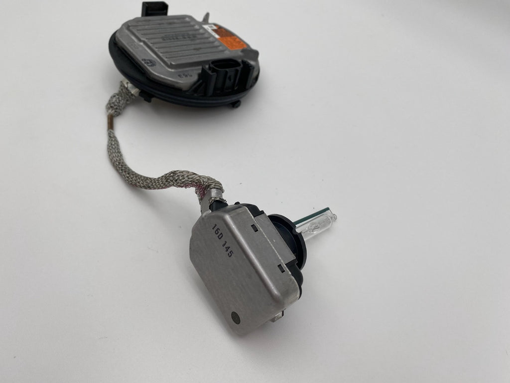 2015 2016 2017 Subaru Outback Xenon HID Headlight Ballast Igniter Control Module